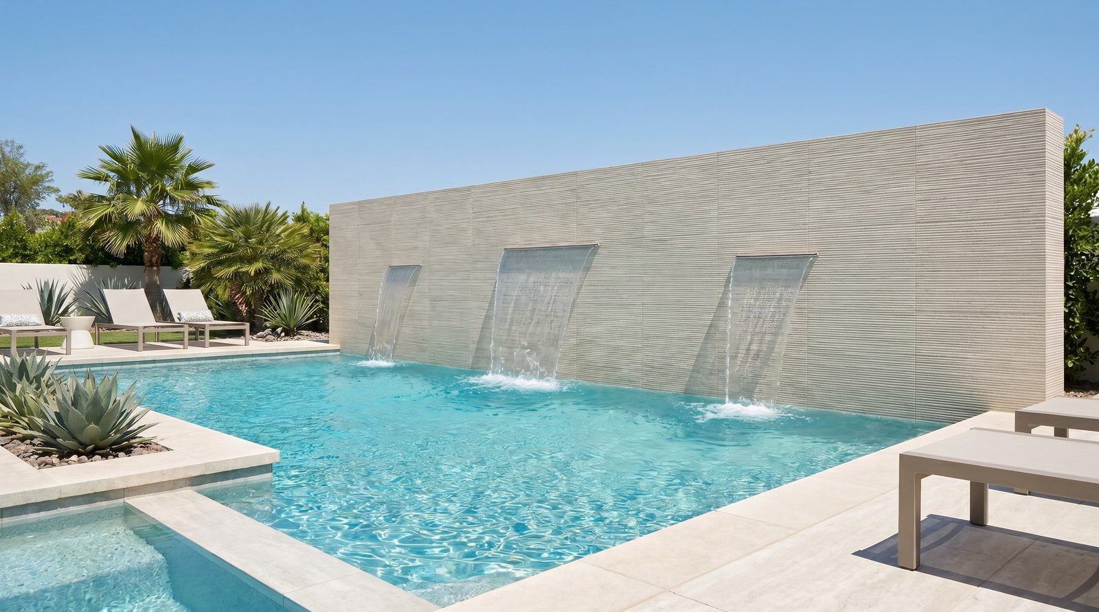 Atelier Line Porcelain Veneers collection surface preview.